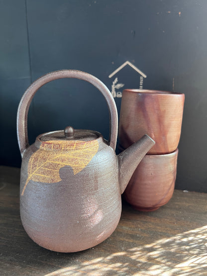 Golden Leafs  Bizen Tea Set (Signed)